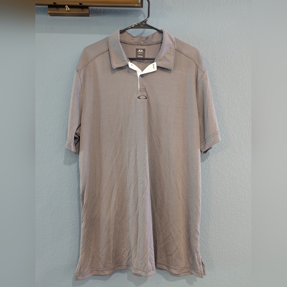 Oakley Men's Gray Polo Shirt